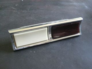 71 72 73 74 75 76 Cadillac Deville Eldorado Door Panel Courtesy Light Assembly