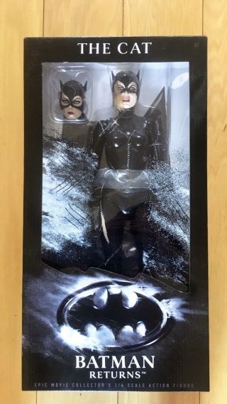 Neca 1/4 Scale Batman Returns Catwoman Michelle Pfeiffer Action Figure