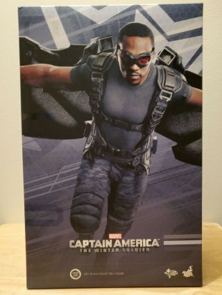 Hot Toys Falcon Mms245 Captain America The Winter Soldier 1/6 Scale Figure