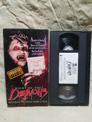 Republic Pictures Home Video Night Of The Demons Unrated Vhs Rare Horror