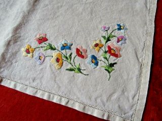 Vintage Ivory Irish Linen Hand Embroidered Floral Design Tray Cloth 18 " X 12 "