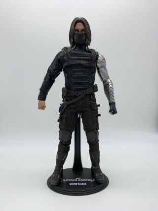 Hot Toys MMS241 Captain America The Winter Soldier 1:6 Scale Collectible Figure 3