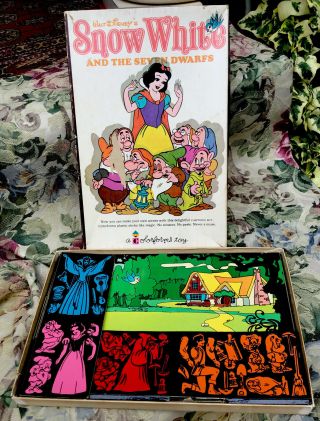 1962 Vintage - Rare Snow White & Seven Dwarfs - Disney Cartoon Kit - Colorforms Toy