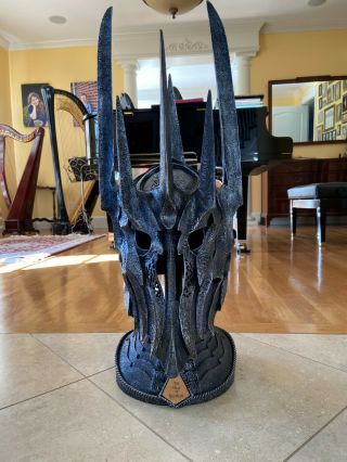 United Cutlery Uc2941 Lord Of The Rings : Helm Of Sauron Rare