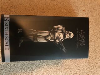 Sideshow Wolfpack Clone Trooper 104th Exclusive 1/6 Figure Star Wars