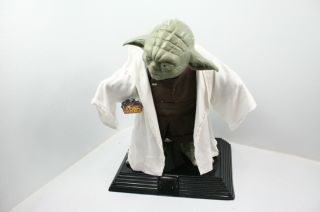 Read Notes Star Wars Collector Life Size Yoda Statue 30 " Tall W Base