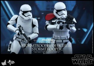 Hot Toys Star Wars First Order Stormtrooper Officer 2 - Figure Set Mms335