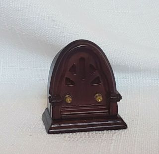Dollhouse Miniature 1:12 Wood Vintage Style Radio