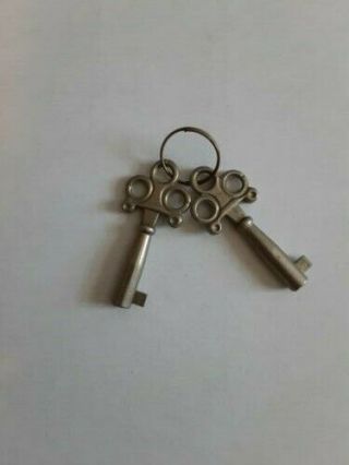 Set Of Vintage Antique Skeleton Keys Furniture Lock Keys