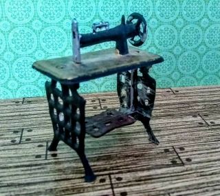 Vintage Dollhouse Victorian Sewing Machine Mini Treadle 1:24 Half - Scale Marx