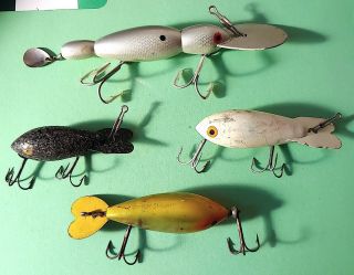 4 Vintage Fishing Lures - Wood Bombers - Bomber Waterdog - Whopper Stopper - Tx
