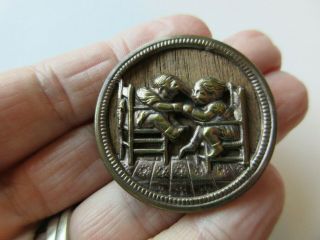 Deluxe RARE XL Antique WOOD Back Metal Picture BUTTON Children Pulling Hair (M) 2
