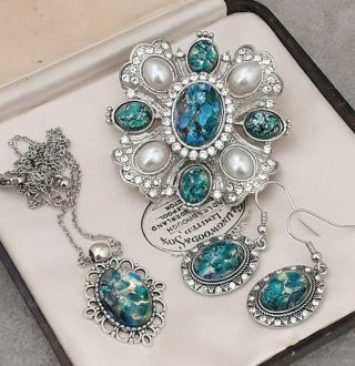 Rare Vintage Green Blue Fire Opal Glass Large Brooch Earring Pendant Set