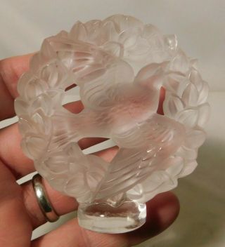 Rare Lalique French Crystal Bird In A Wreath Bottle Stopper With Early Mark