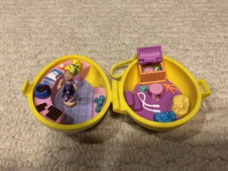 Polly Pocket Mattel 2002 Easter Egg Treats Clip On Playset Vintage With Figure