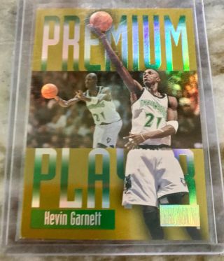 Kevin Garnett - 1997 - 98 - Skybox - Premium Player Insert - 8 Rare