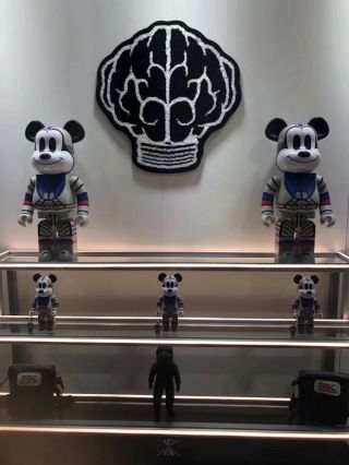 Bbc Bearbrick Disney 90th Anniversary Mickey Mouse 100 &400 Set