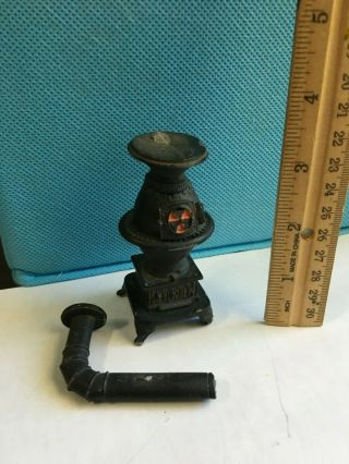 dollhouse miniature - 1:12 serious cast iron stove - needs tlc 2