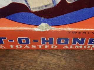 1940 - 50s Vintage BIT O HONEY Candy Bar Store Display Box SCHUTTER ' S Rare 5 cents 3
