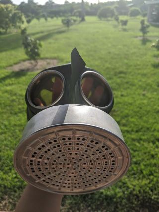 Rare Ww2 German Child Size Vm40 Gas Mask For Civilians