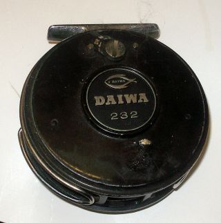 Vintage Daiwa 232 Freshwater Fly Reel W/line