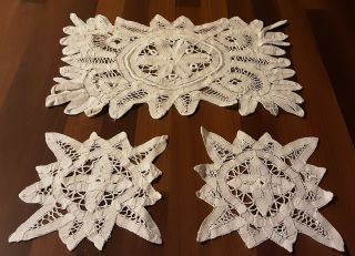 Set Of 3 Vintage White Cotton And String/tape Lace Doilies/table Mats
