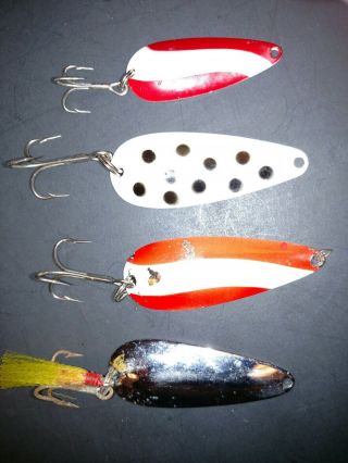 4 Vintage Weber,  Tony Accetta & 2 Unmarked Fishing Lures / Spinners