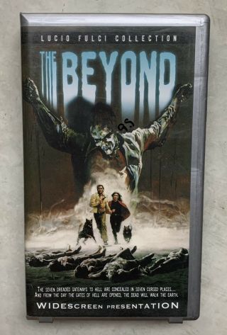 The Beyond 1983 Vhs Rare Anchor Bay Clamshell Version Lucio Fulci Horror Gore