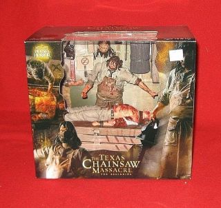 Neca 2006 Texas Chainsaw Massacre The Beginning Box Set House Of Horror