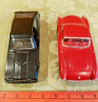 Two Vintage Mmi Models Red And White 1957 Corvette And Capri Ii