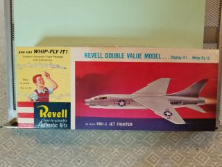 Vintage 1960 Revell H - 154:98 F8u - 1 Jet Fighter Whip - Fly It 1:67 Rare