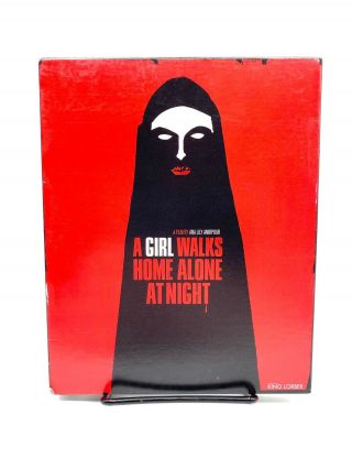 A Girl Walks Home Alone At Night (2014) [kino Lorber Special Edition] Rare & Oop
