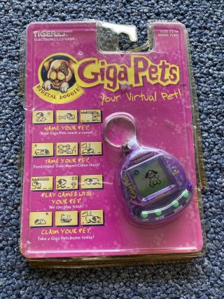 Vintage 1997 Digital Doggie Giga Pets Rare