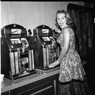 Myrna Hansen Vintage Las Vegas Casino Slot Machine Camera Rare Negative