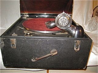 Antique Columbia Model 160 Portable Phonograph,  Rare