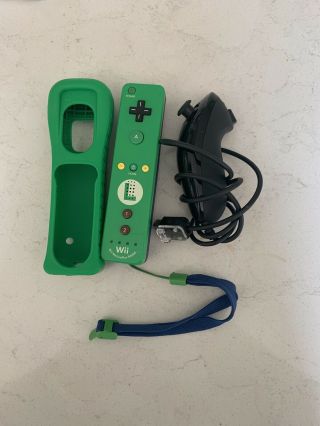 Rare Nintendo Wii U Remote Motion Plus Controller Luigi Rvl - 036,  Nunchuck