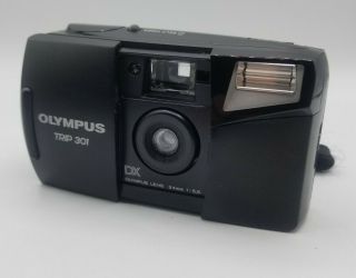 Retro Olympus Trip 301 point and shoot 35mm film camera Rare 3