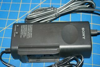 Sony AC - V316A AC Power Adapter Battery Charger 110 - 240V Rare 3