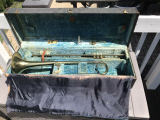 Vintage Rare 1958 C.  G.  Conn 6h Valve Trombone W/ Coffin Case,  3 Mp