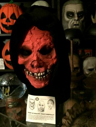 Very Rare Don Post D.  K.  Hooded Mask with Tag Early 80s Myers Halloween III 2