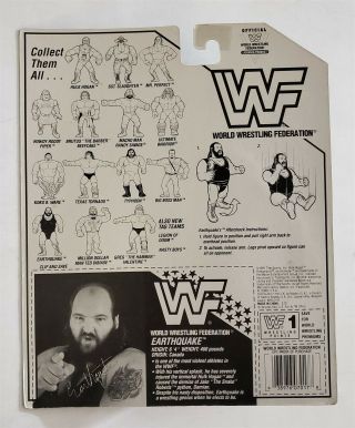 Earthquake HASBRO Series 3 Blue Card WWF Wrestling Figure MOC C - 9.  0 2