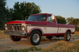 1975 Ford F - 250 Camper Special