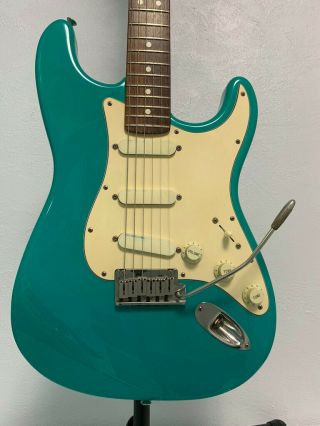 Rare 1988/1989 Fender Stratocaster Plus Taos Turqouise