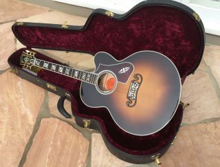 Gibson 200 Custom Acoustic Guitar - Stunning And Very Rare