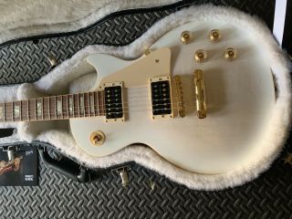Gibson Les Paul Standard T Electric Guitar In Rare Ghost White And Gold 3