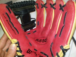 Wilson A550 11.  5” Youth Baseball Glove Mitt Red Rare Leather Ready to play 2