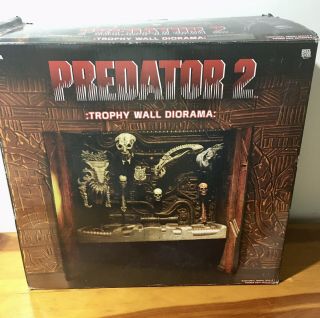 Neca Predator 2 Trophy Wall Diorama Limited Edition Of 5,  000