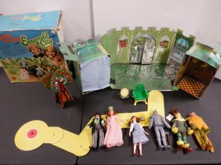Wizard Of Oz Emerald City Playset Mego 1974 W/ Wizard,  5 Figures W/original Box