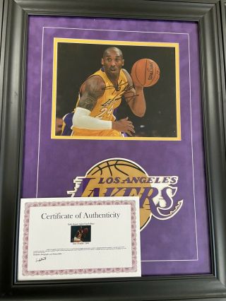 Rare Authentic Kobe Bryant Signed And Framed 8x10 Photo Authenticity La Lakers