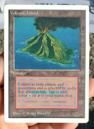 Vintage Magic | Nm/mint,  Mtg Unlimited Volcanic Island,  Bgs/psa??